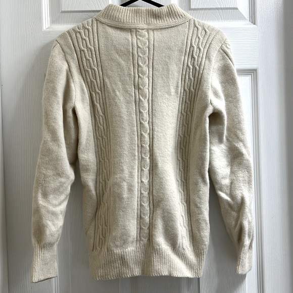 Alpaca Fleece Thick Knitted Crewneck Cream White Long Sleeve Winter Sweater - Picture 2 of 2